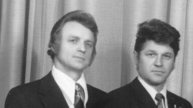Zleva jsou Stanislav a Rudolf Březíkovi.